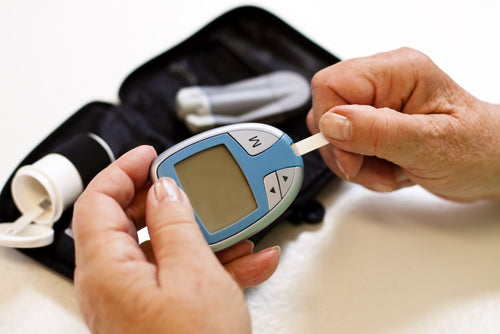 Supplements to Lower Blood Sugar: 4 Nutrients That Work
